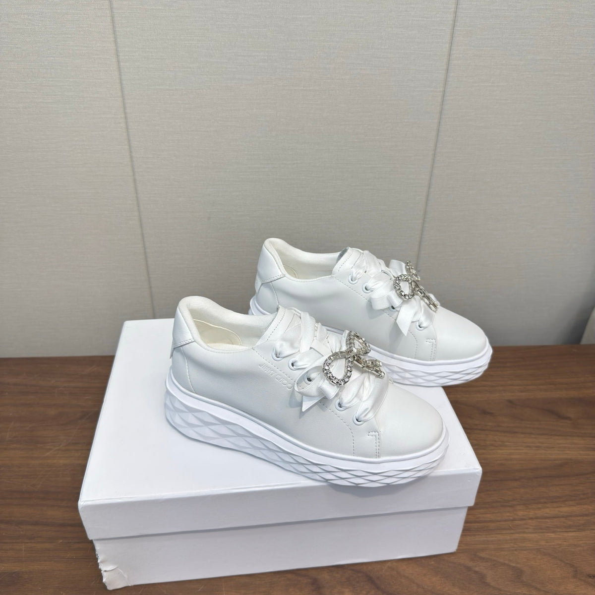 Jimmy Choo 26S Sneakers 5.5cm White Calfskin With Crystal Bow 619472