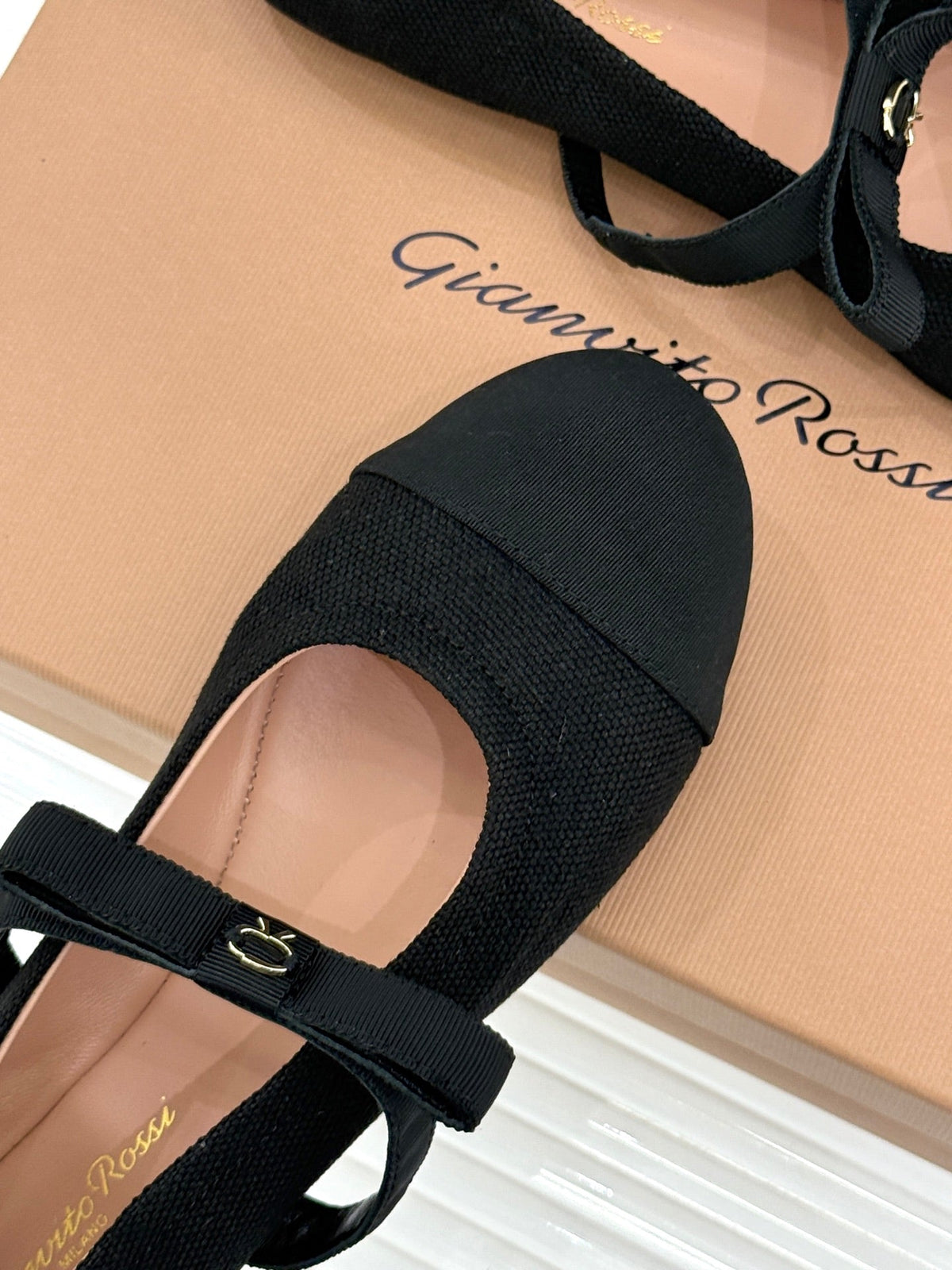 GR 26s Mary Jane Flats Black Fabric 164782