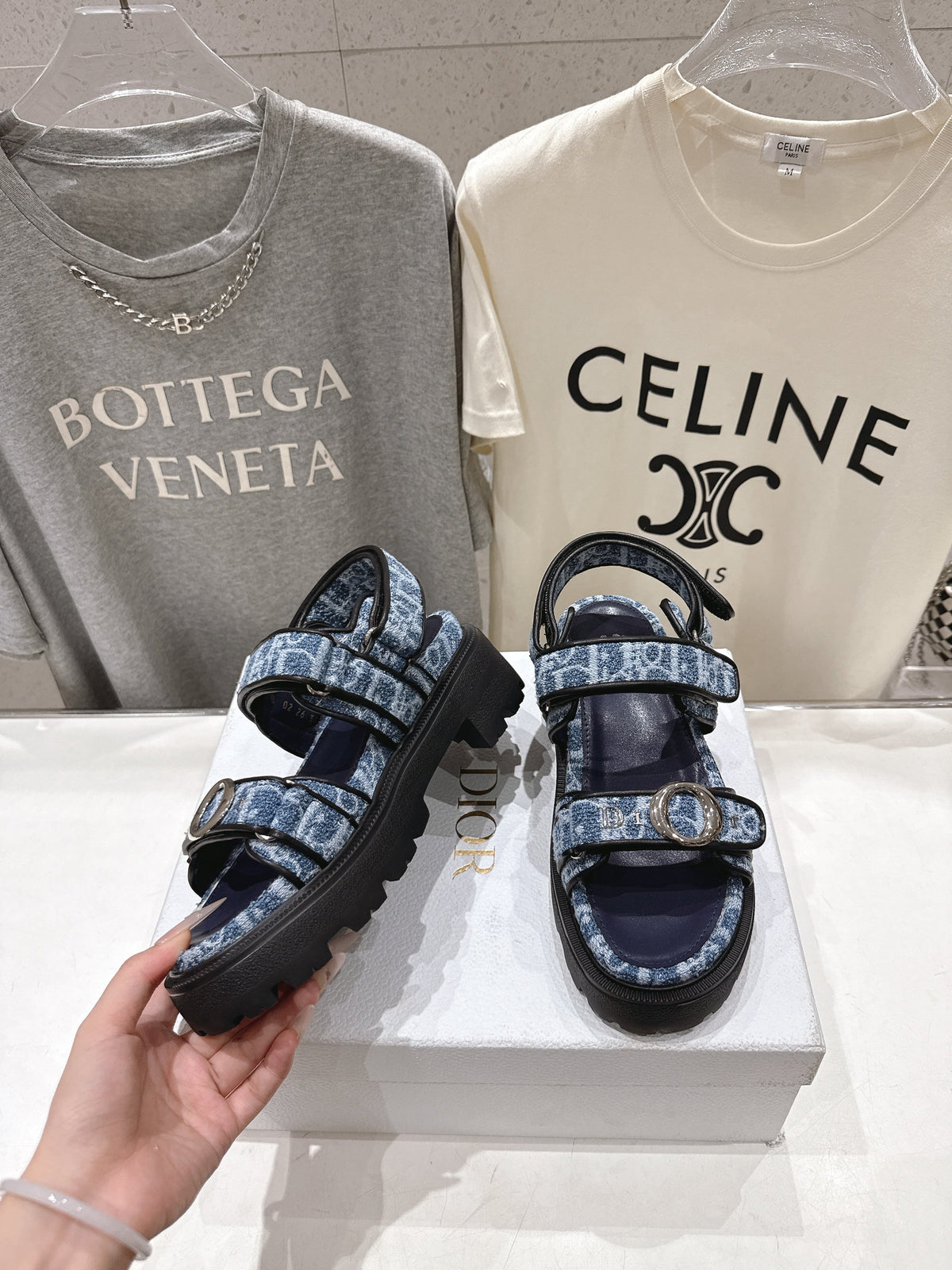 CD 26s D Wander Sandals Blue Dior Oblique Denim Silver Hardware 839204