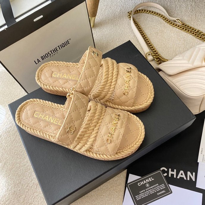 CC 26s Sandals Beige Fabric Calfskin 140028