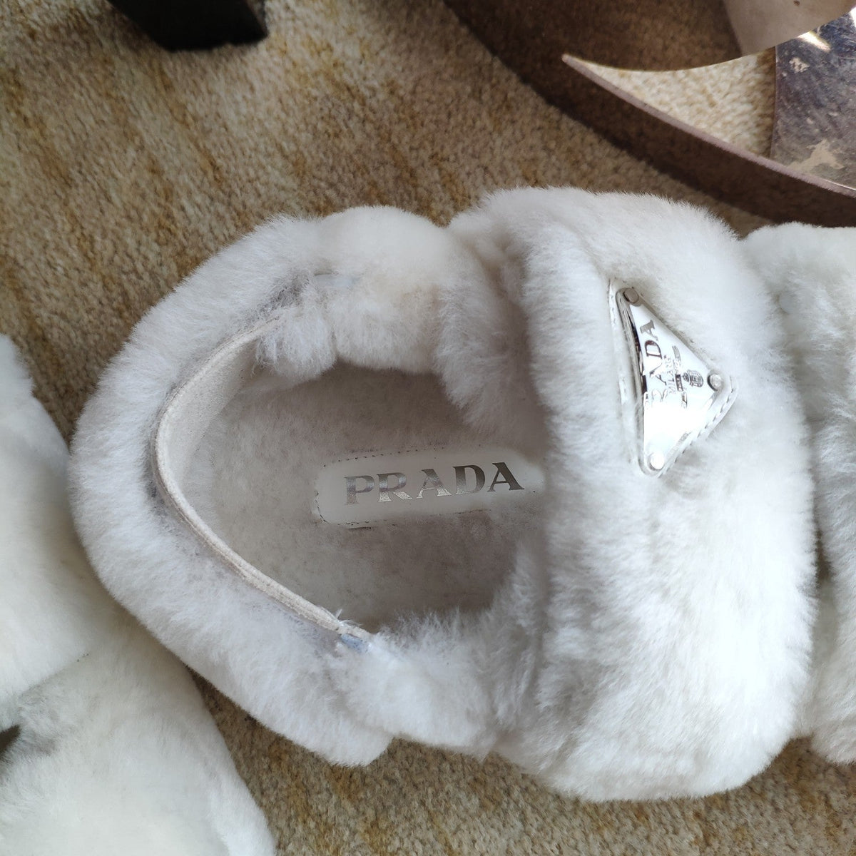 Prada 26s Triangle Logo Slides Flat Cream Shearling Sandals 109444