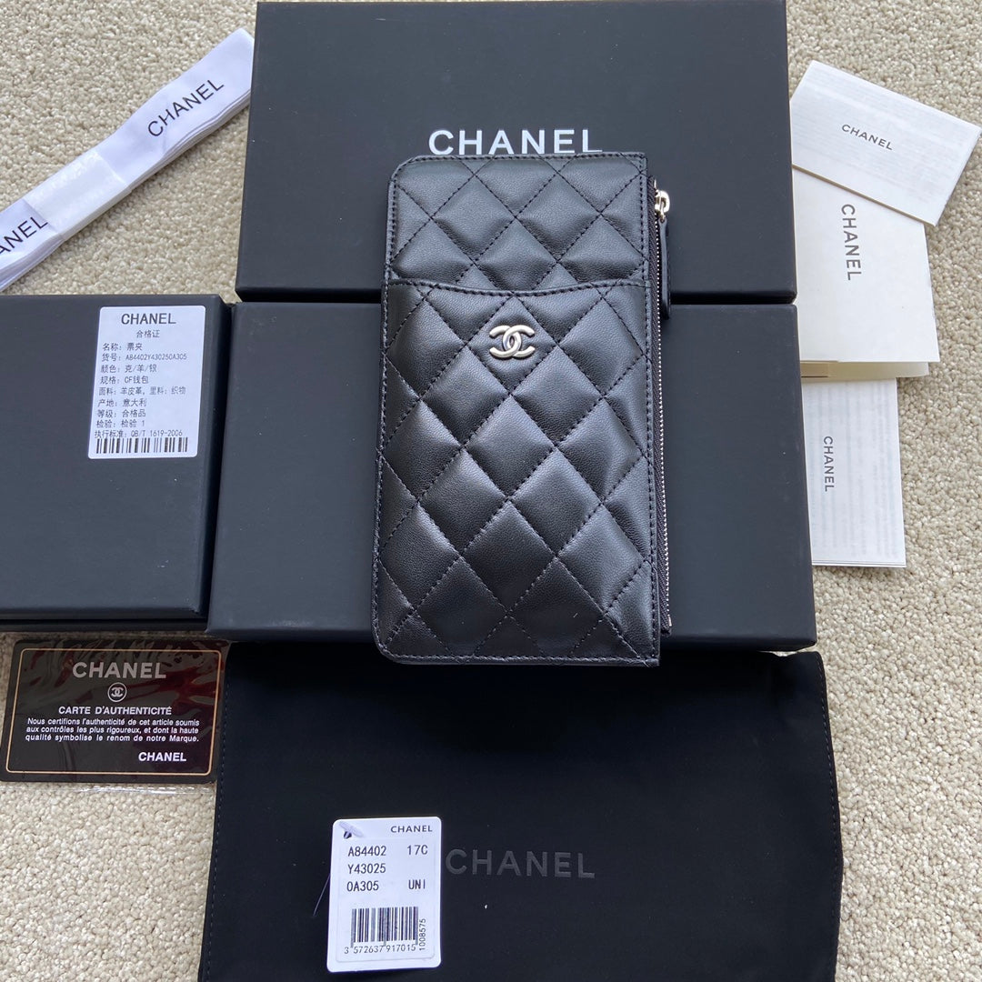 CC Classic Phone Pouch Black Lambskin Sliver Steel 229650
