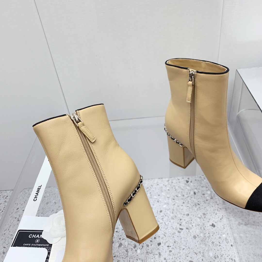 CC 26s Ankle Boots 8cm Beige Black Leather 162840