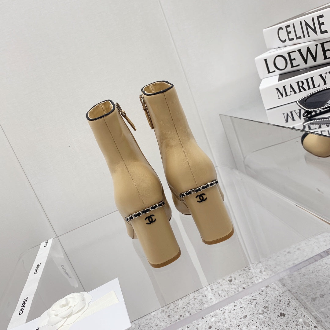 CC 26s Ankle Boots 8cm Beige Black Leather 162840
