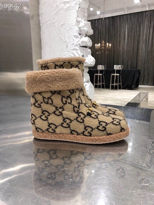 Gucci 2025 Monogram Boot Beige Black Wool 564784
