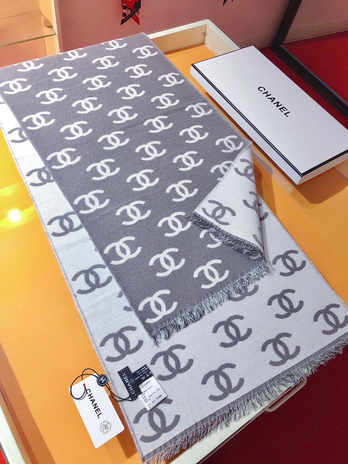 CC 26s Grey White CC Monogram Fringe Scarf 38x190cm 534741