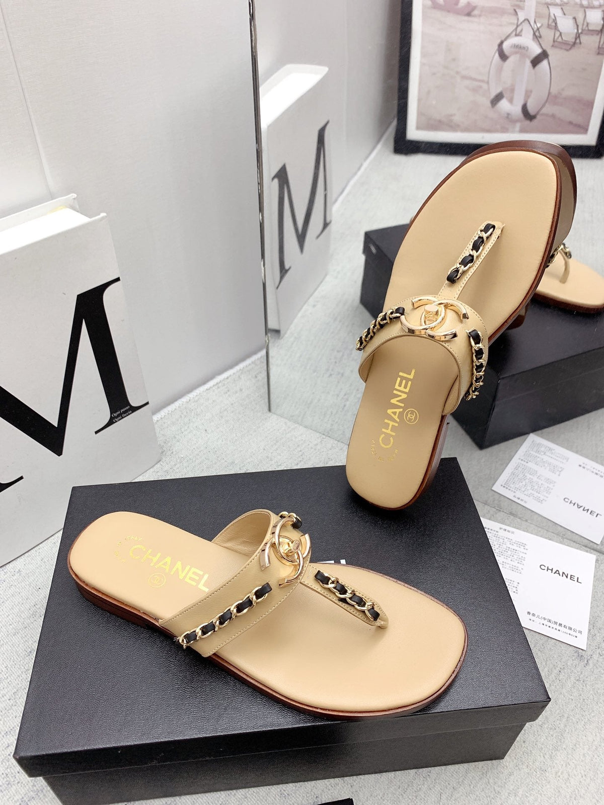 CC 26s Thong Sandals 2cm Beige Gold Leather 162949