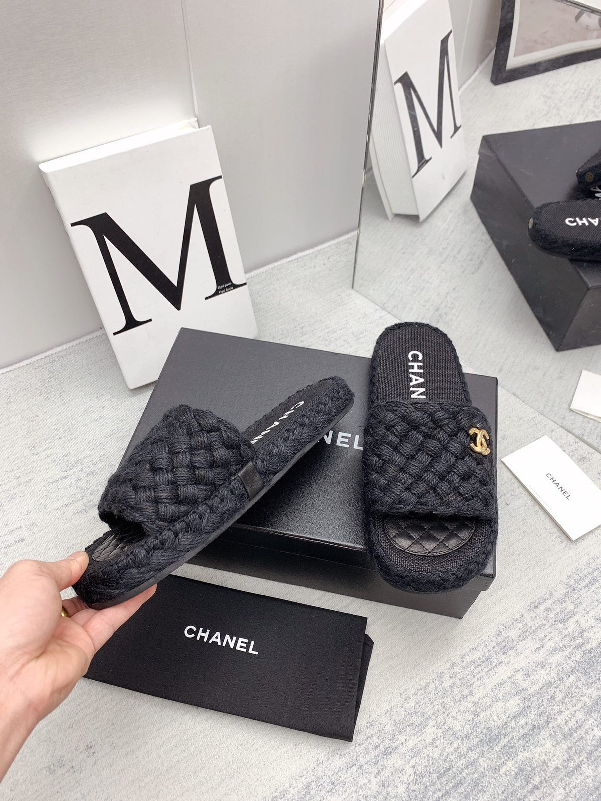 CC 26s Mules Black Interlocking Fabric Lambskin 160004