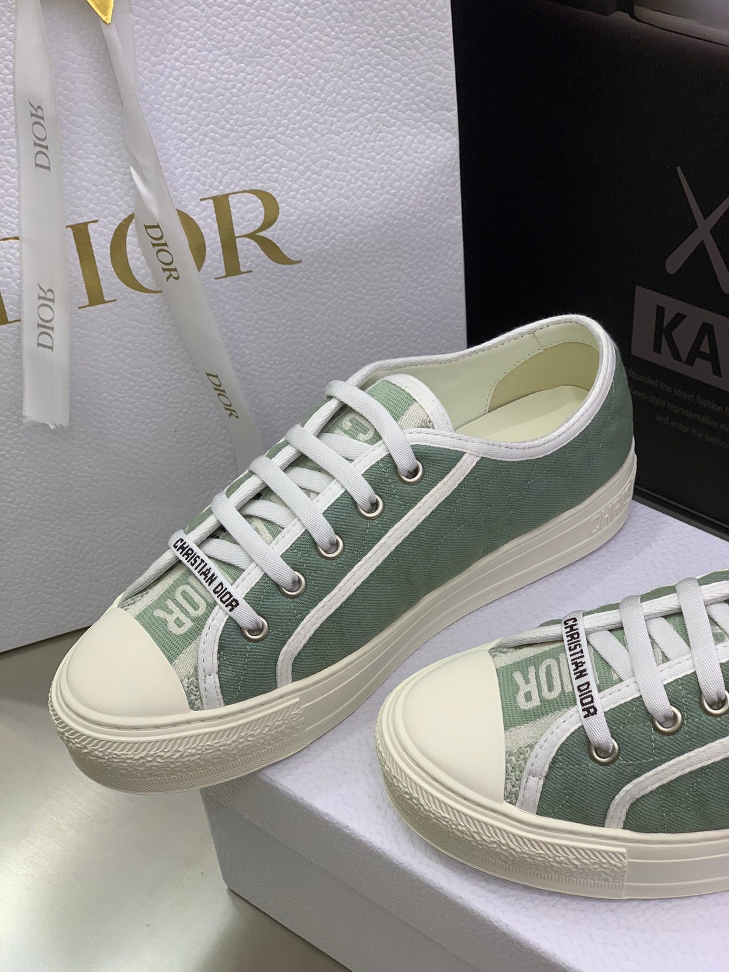 CD 26s Walk'n'Dior Sneaker Pale Green Cream Cotton 966656