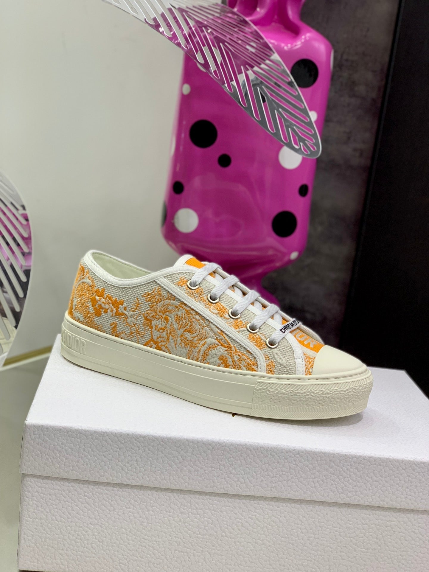 CD 26s Walk'n'Dior Sneaker Orange Cream Cotton 966658