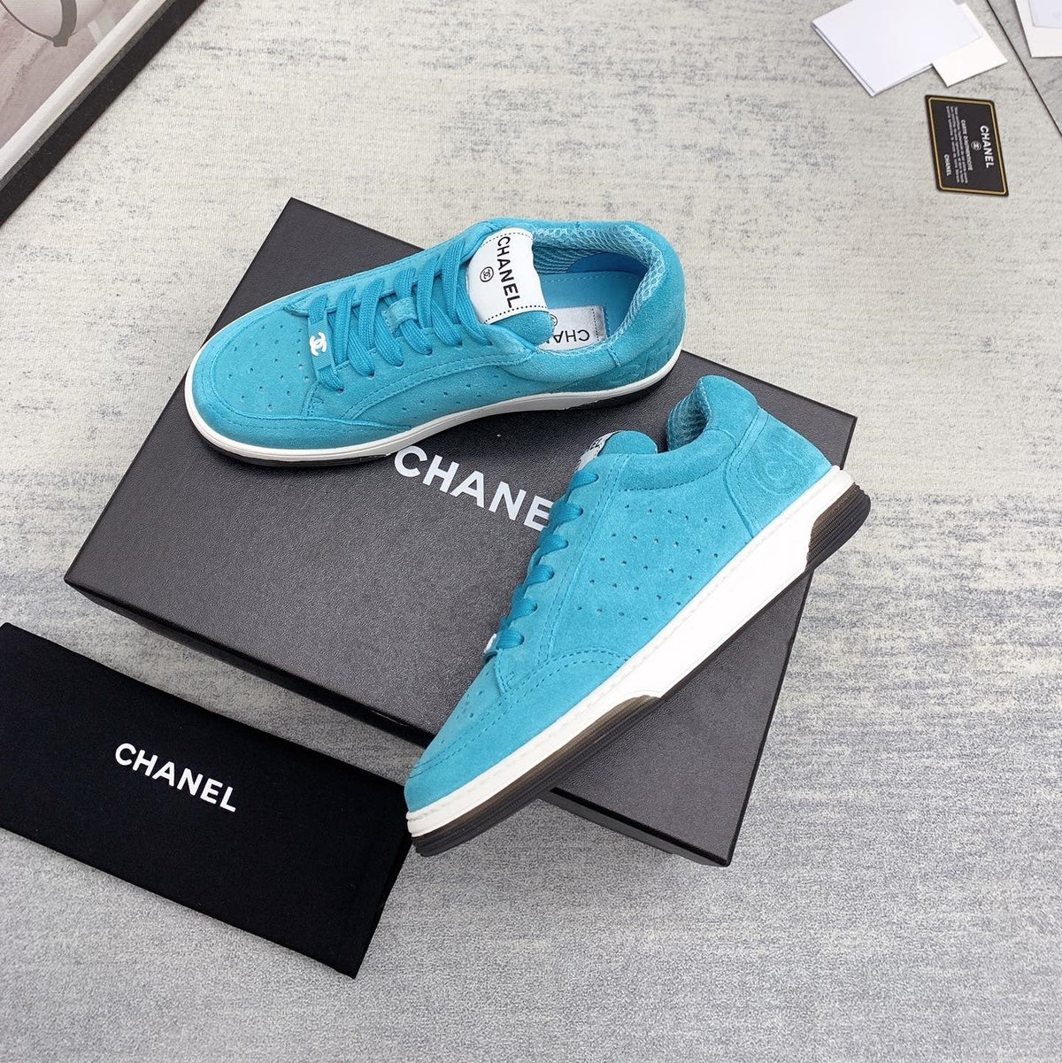 CC 26s Low Top Sneakers Blue Suede Leather 160061