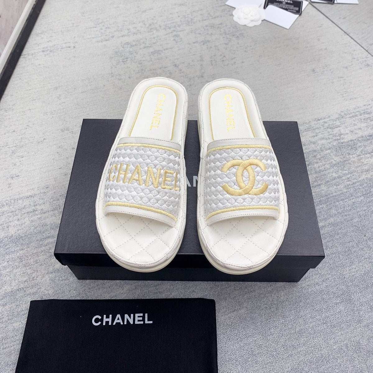 CC 26s Mules White Gold Fabric Lambskin 160068