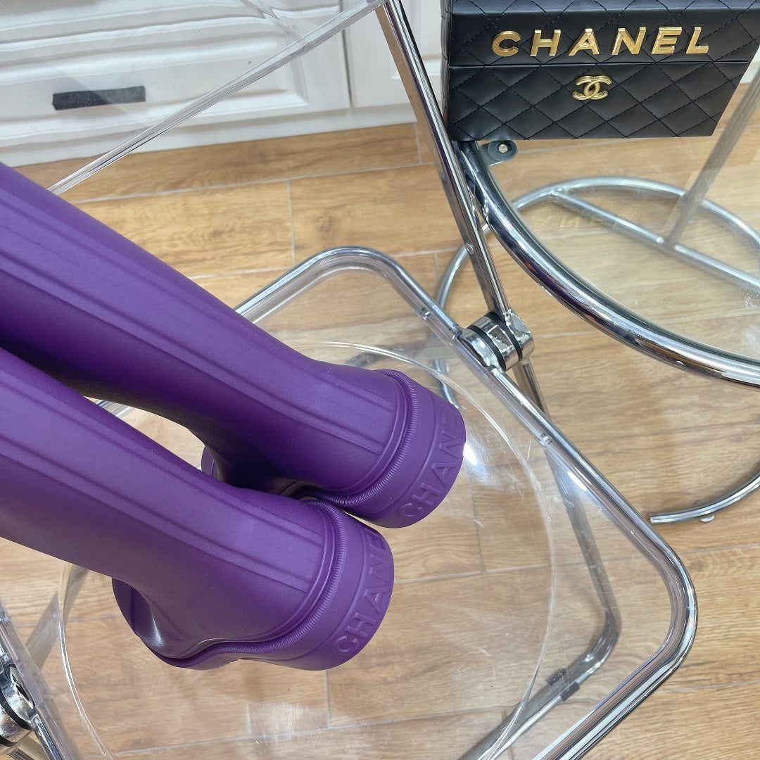 CC 26s Vintage Rain Boots Purple Rubber 476070