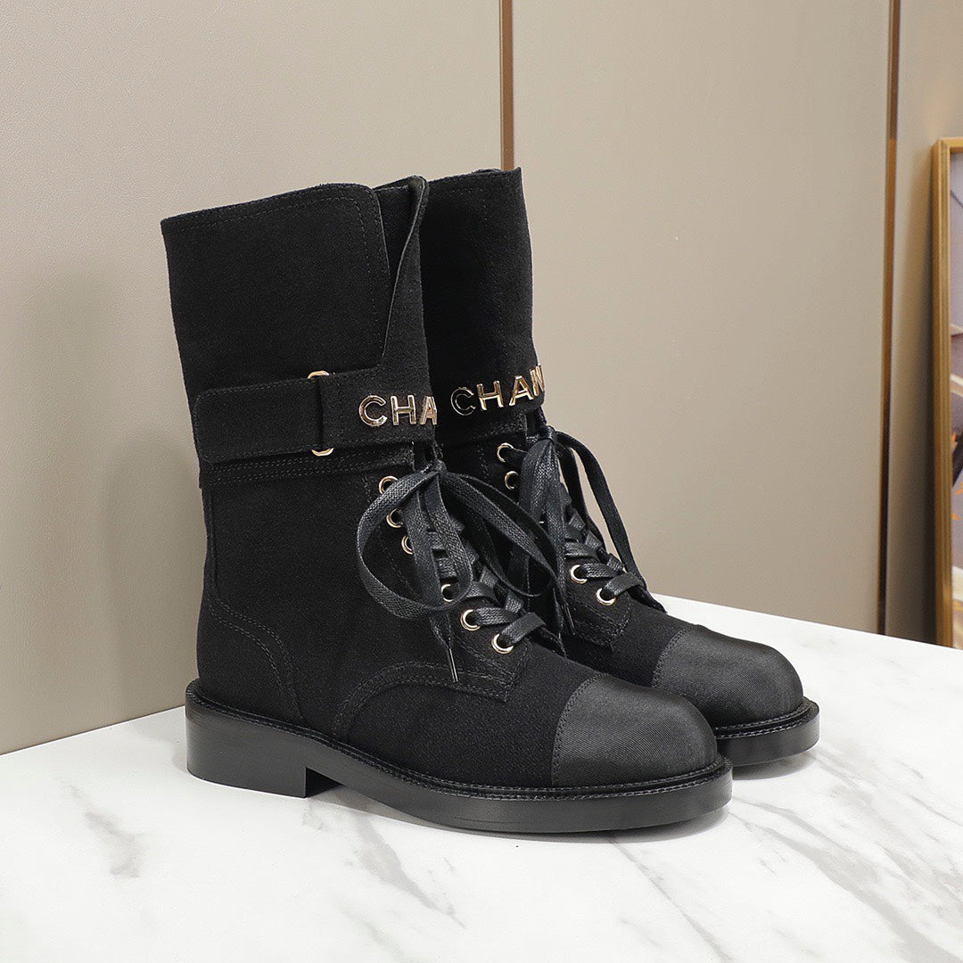 CC 26s Combat Boots Black Suede 194072