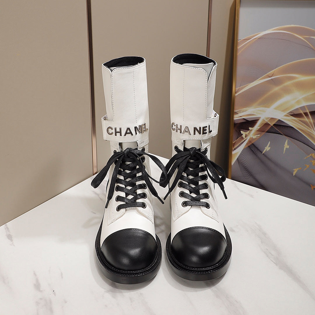 CC 26s Combat Boots White Black Leather 194070