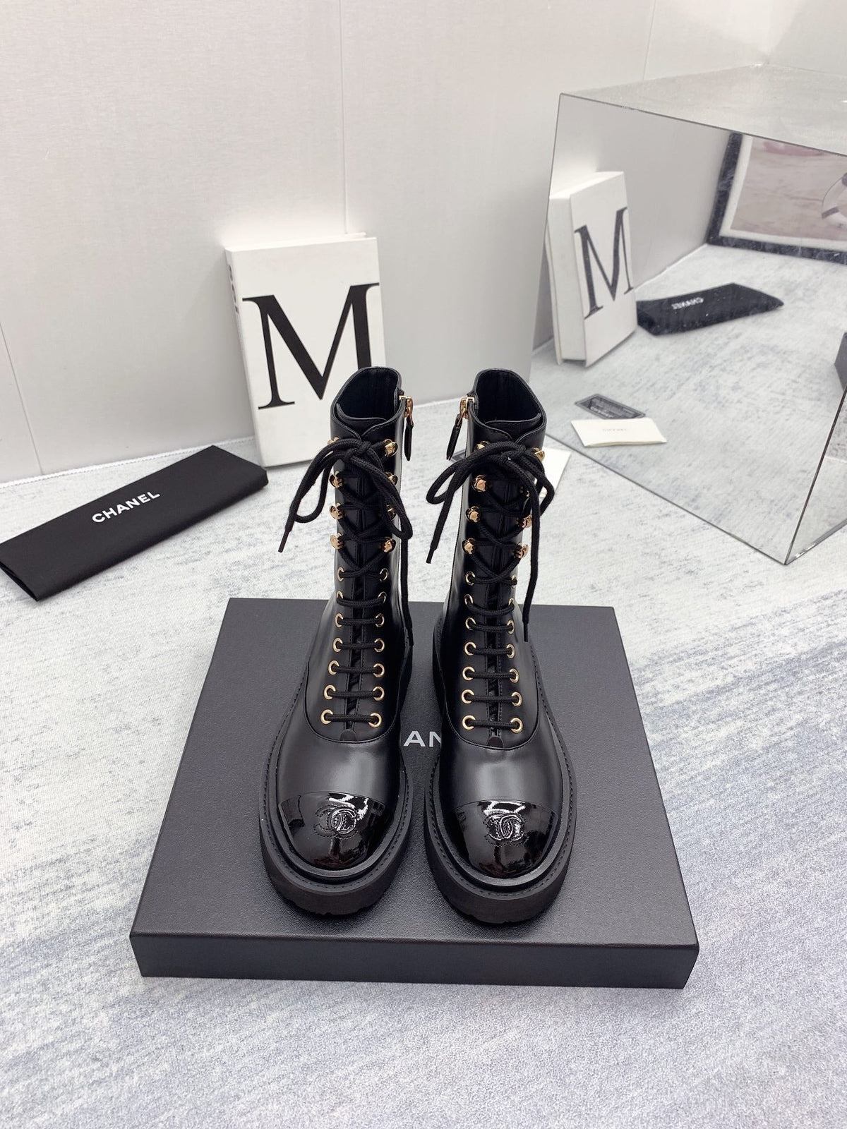 CC 26s Lace Up Combat Boots Black Calfskin Patent Leather 160086