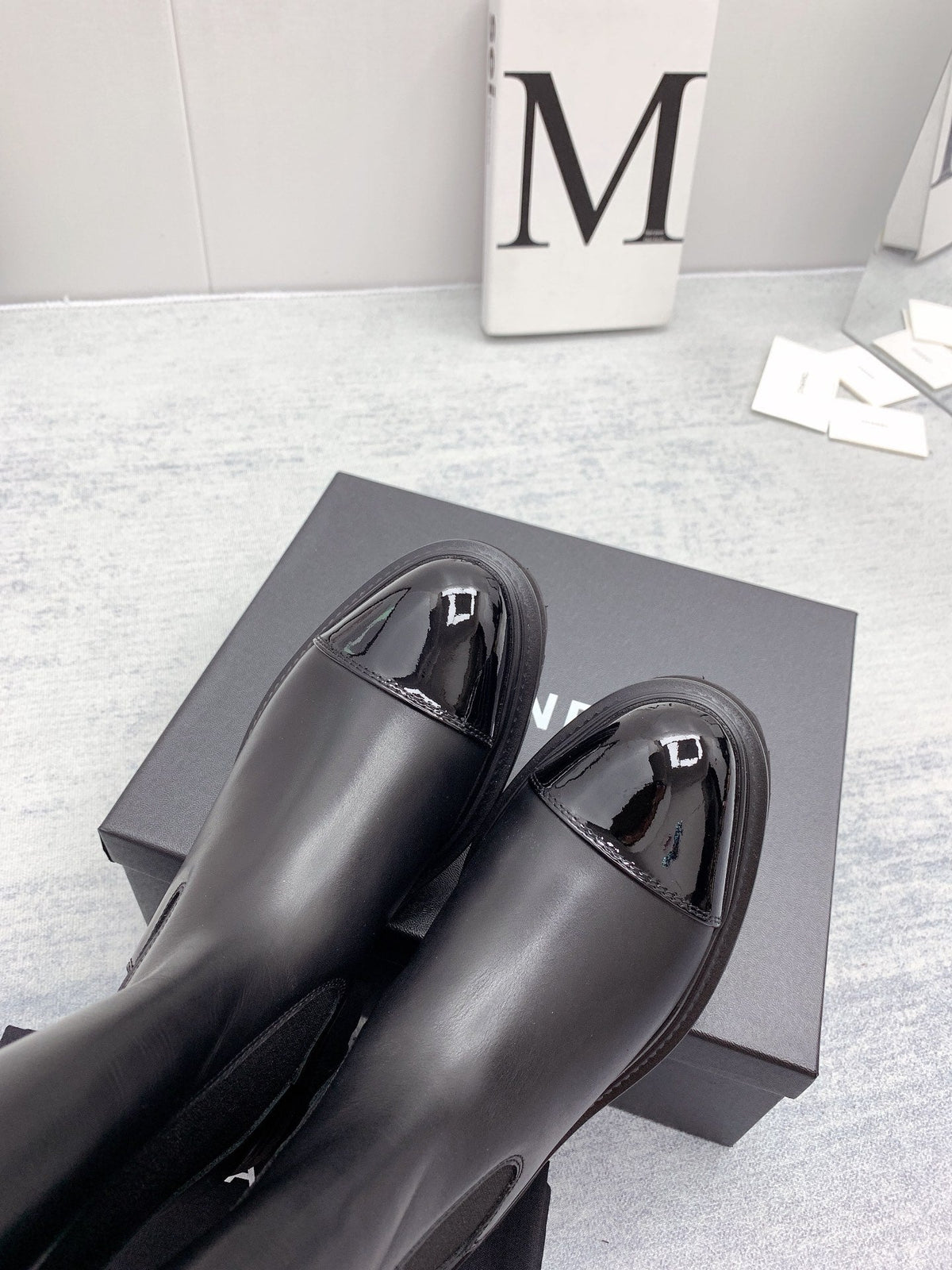 CC 26s Knee High Chelsea Boots Black Calfskin Patent Leather 160112