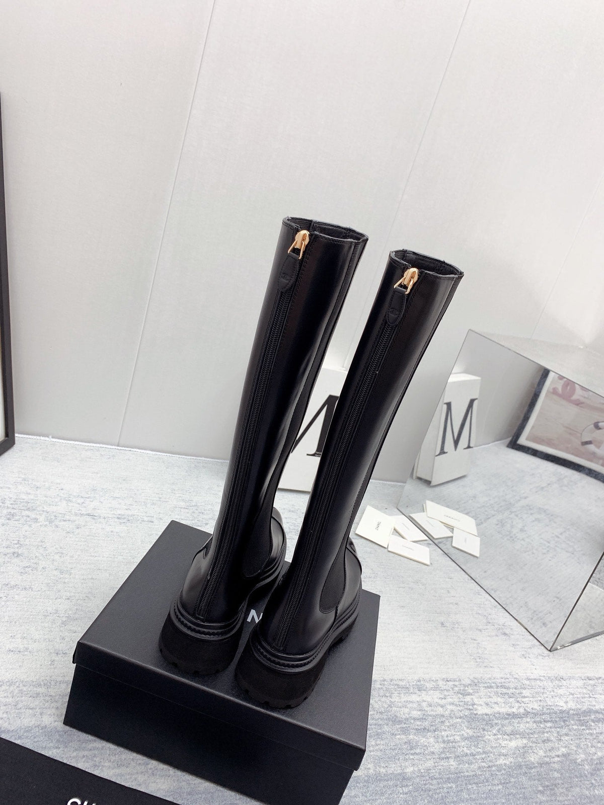 CC 26s Knee High Chelsea Boots Black Calfskin Patent Leather 160112