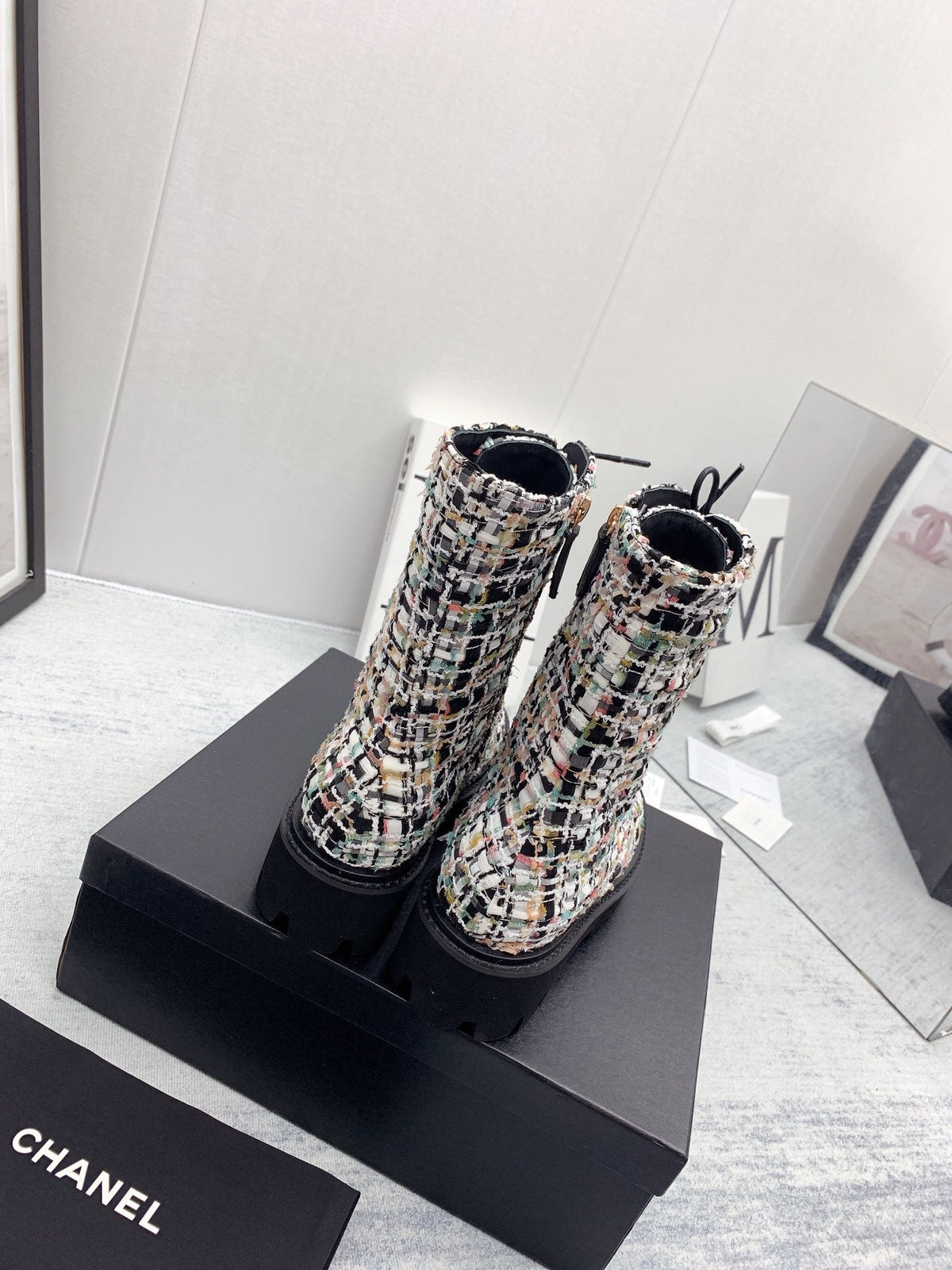 CC 26s Lace Up Combat Boots Multicolor Black Tweed Grosgrain 160116
