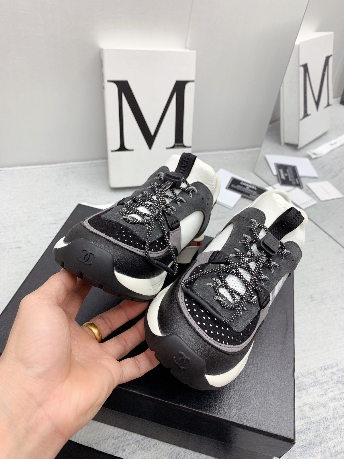 CC 26s Multicolor Sneakers Black White Green Calfskin Mesh 160121