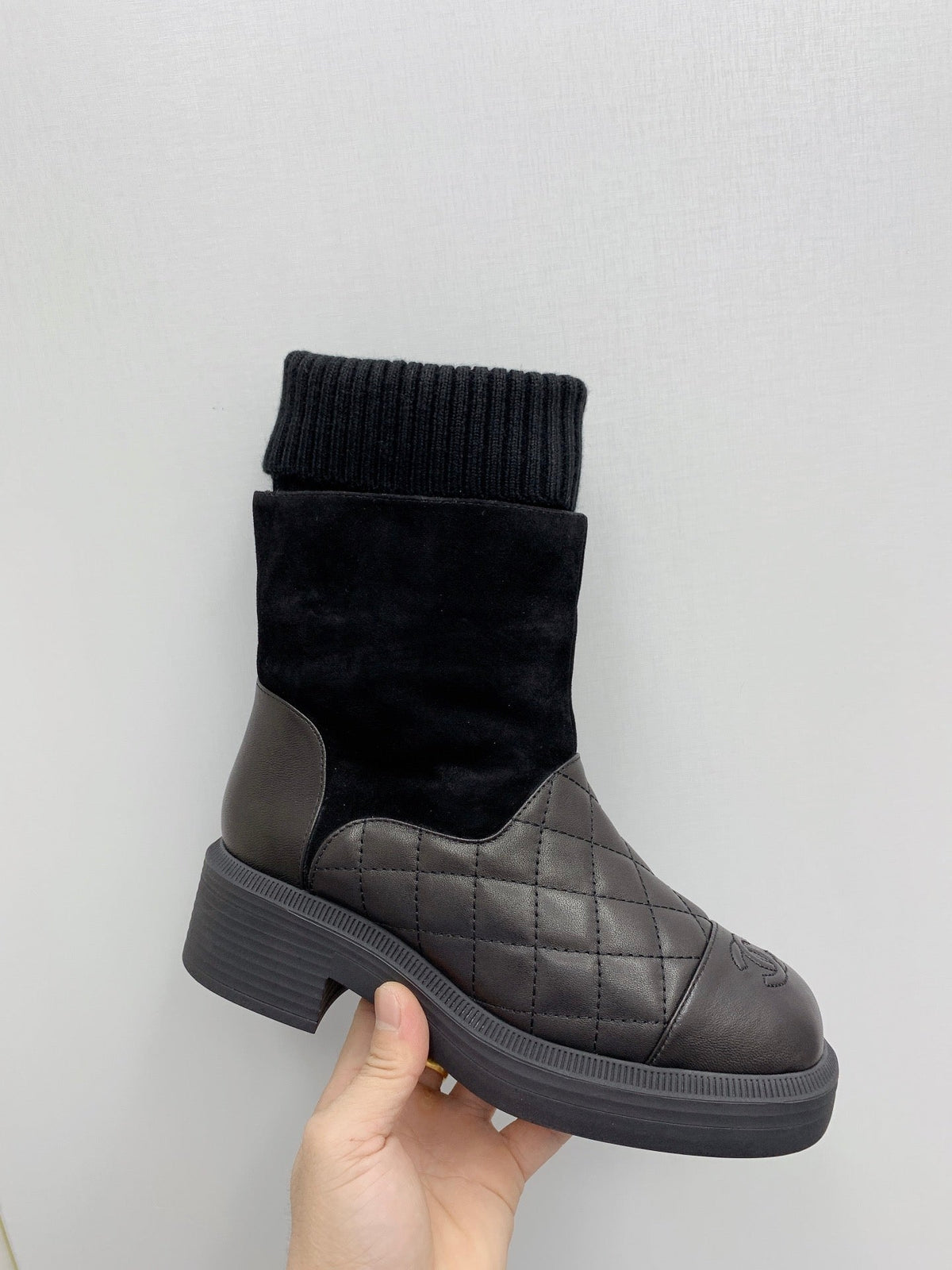 CC 26s Sock Boots Black Quilted Leather Suede 160126