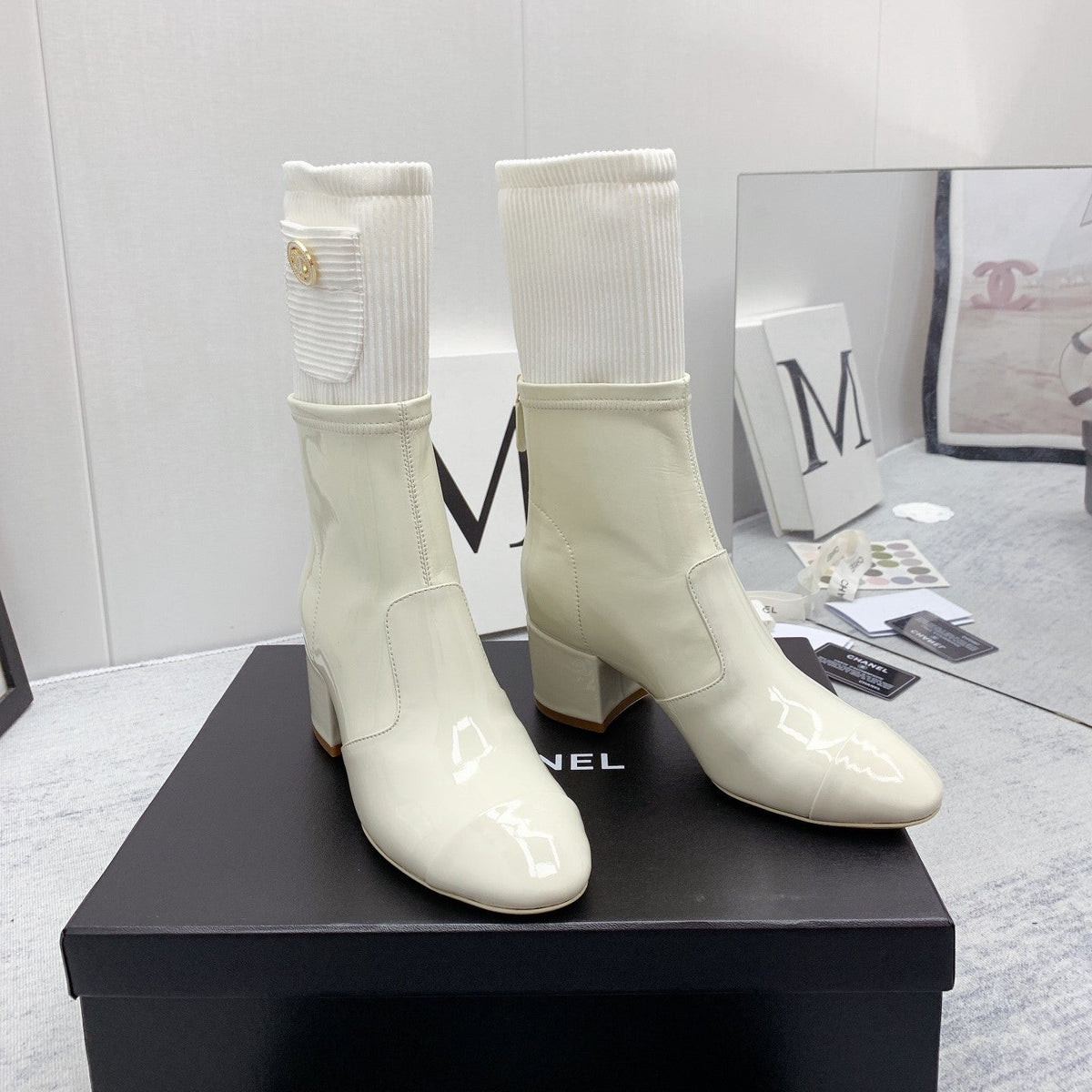 CC 26s Knit Boots Ivory Patent Leather Knit 160128