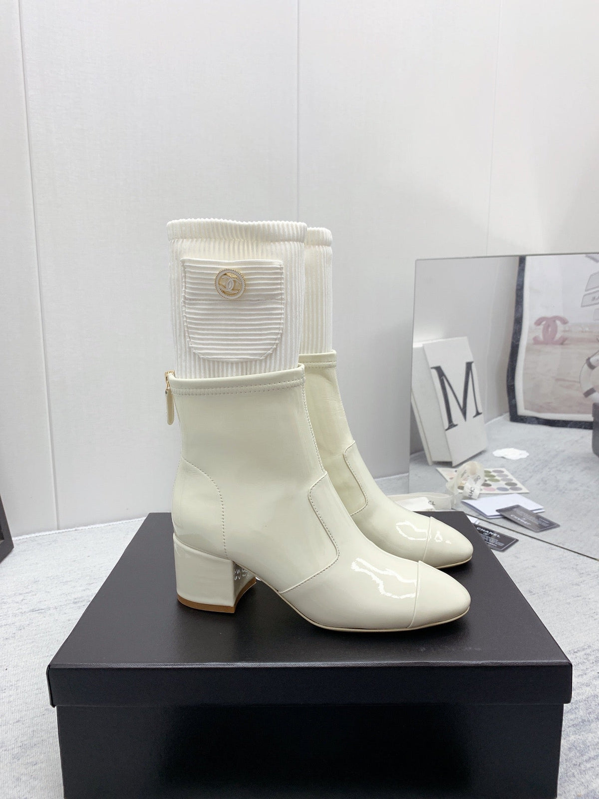 CC 26s Knit Boots Ivory Patent Leather Knit 160128