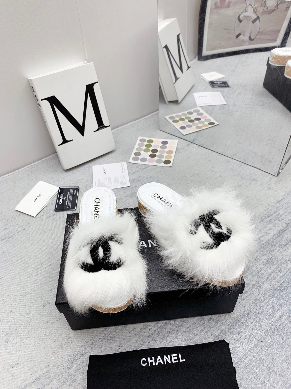 CC 26s Fur Mules White Black Tweed 160134