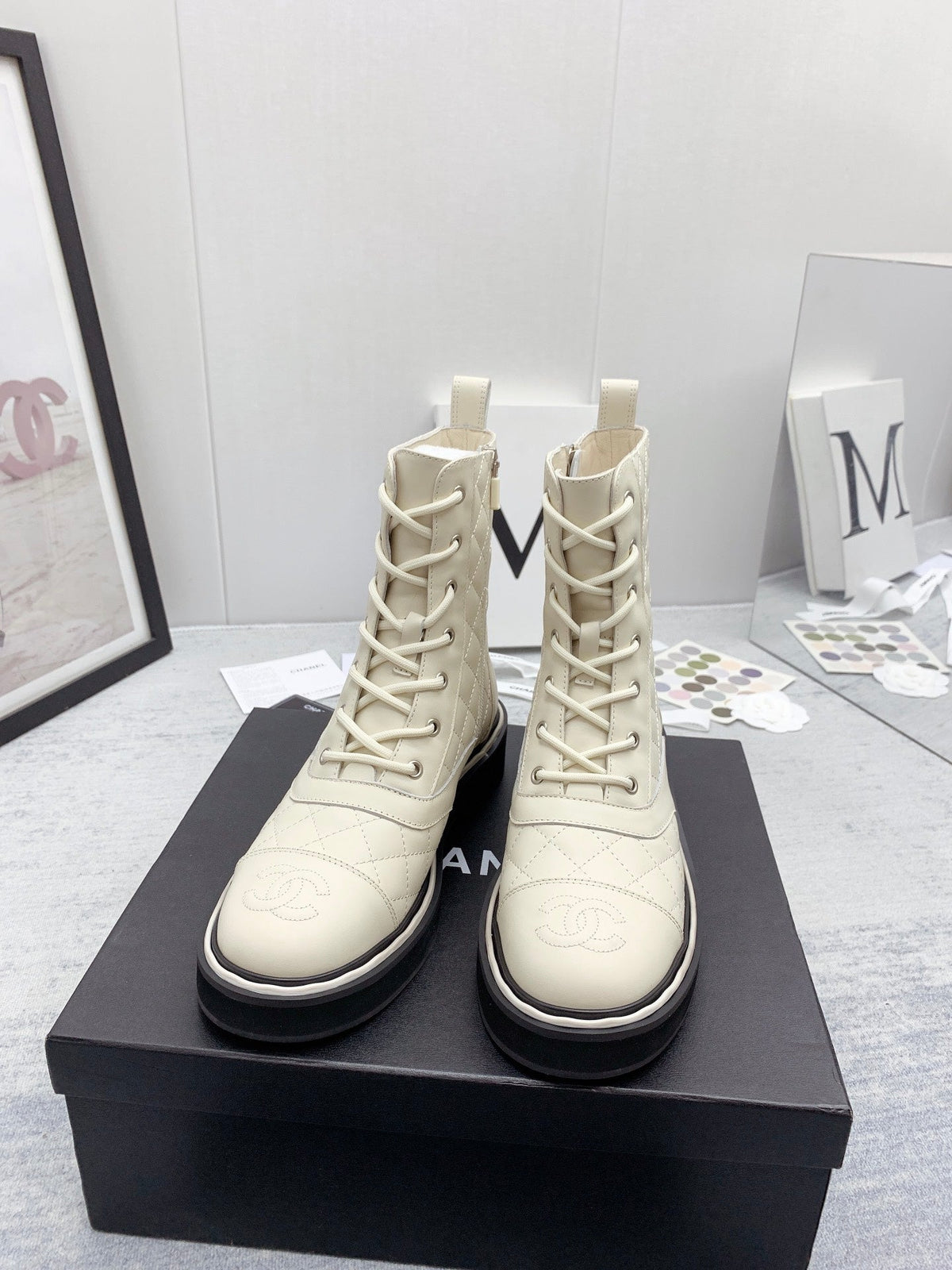 CC 26s Lace Up Combat Boots Ivory White Quilted Leather 160137