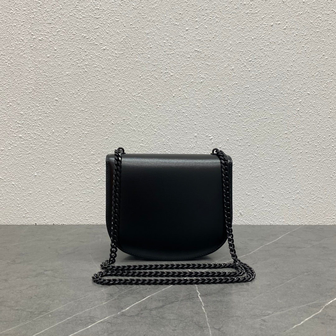 Celine Chain Besace Clea Bag Triomphe Black Calfskin SHW