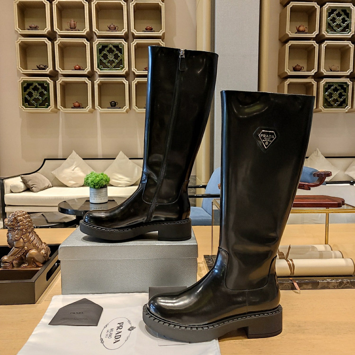 Prada 26s Knee-High Boots 5.5cm Black Patent Triangle Logo Leather 109459
