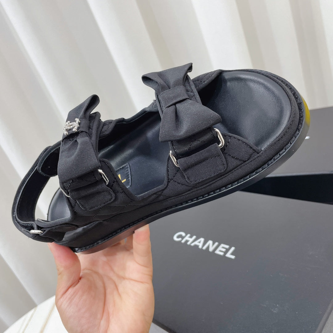 CC 26s Sandals In Black Fabric Bow Embellishment