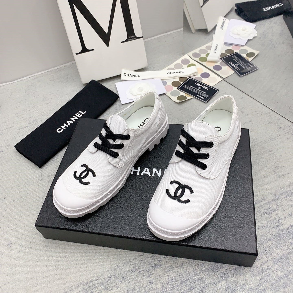 CC 26s Low Top Sneakers 2cm White Black Canvas 163691