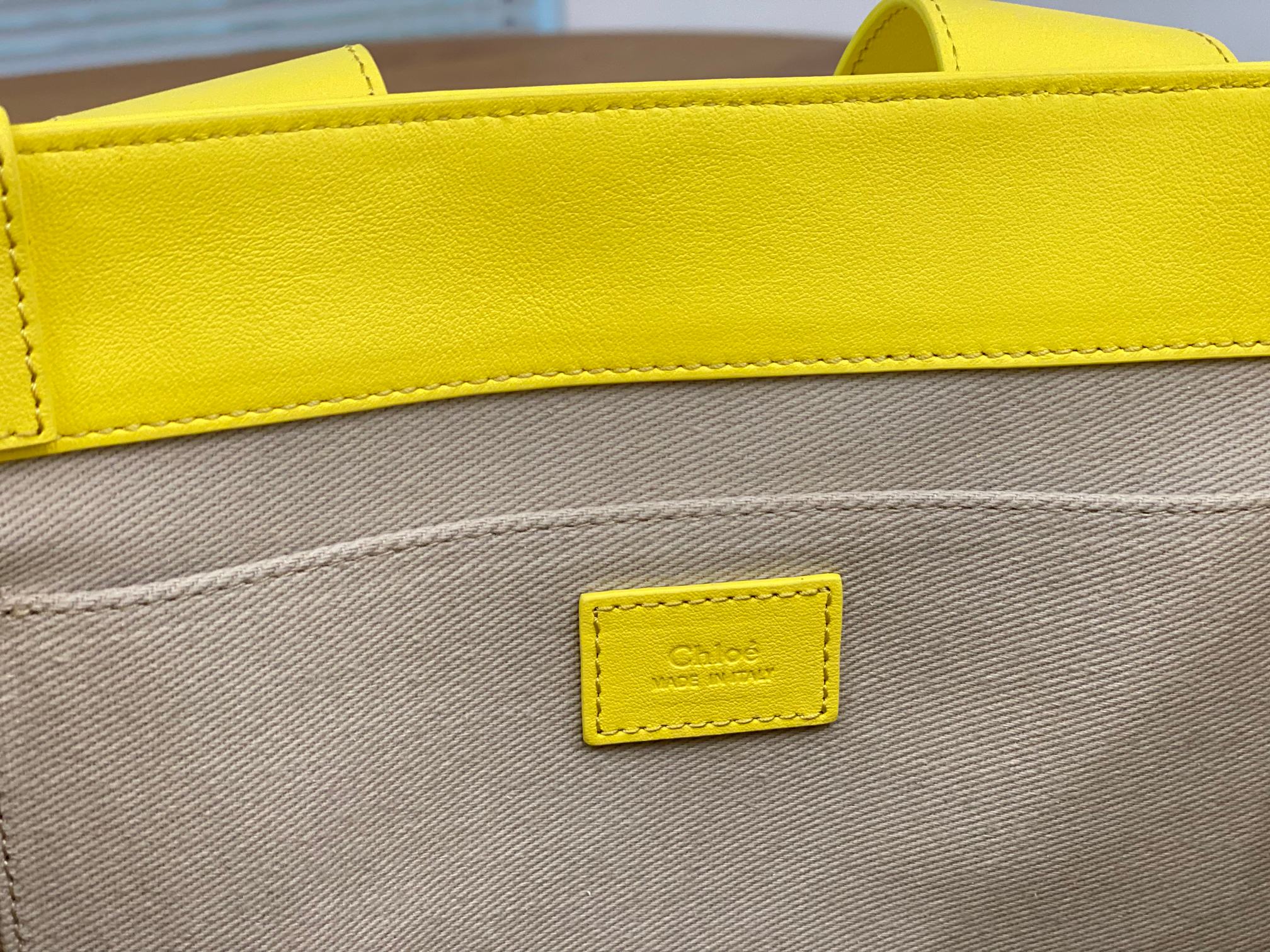 Chloé Woody tote bag 37cm yellow calfskin