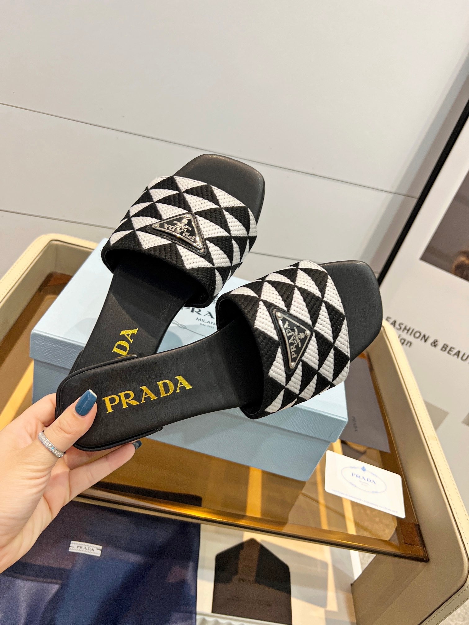 Prada 26s Enameled Metal Triangle Printed Slides White Black Leather Cotton 986589