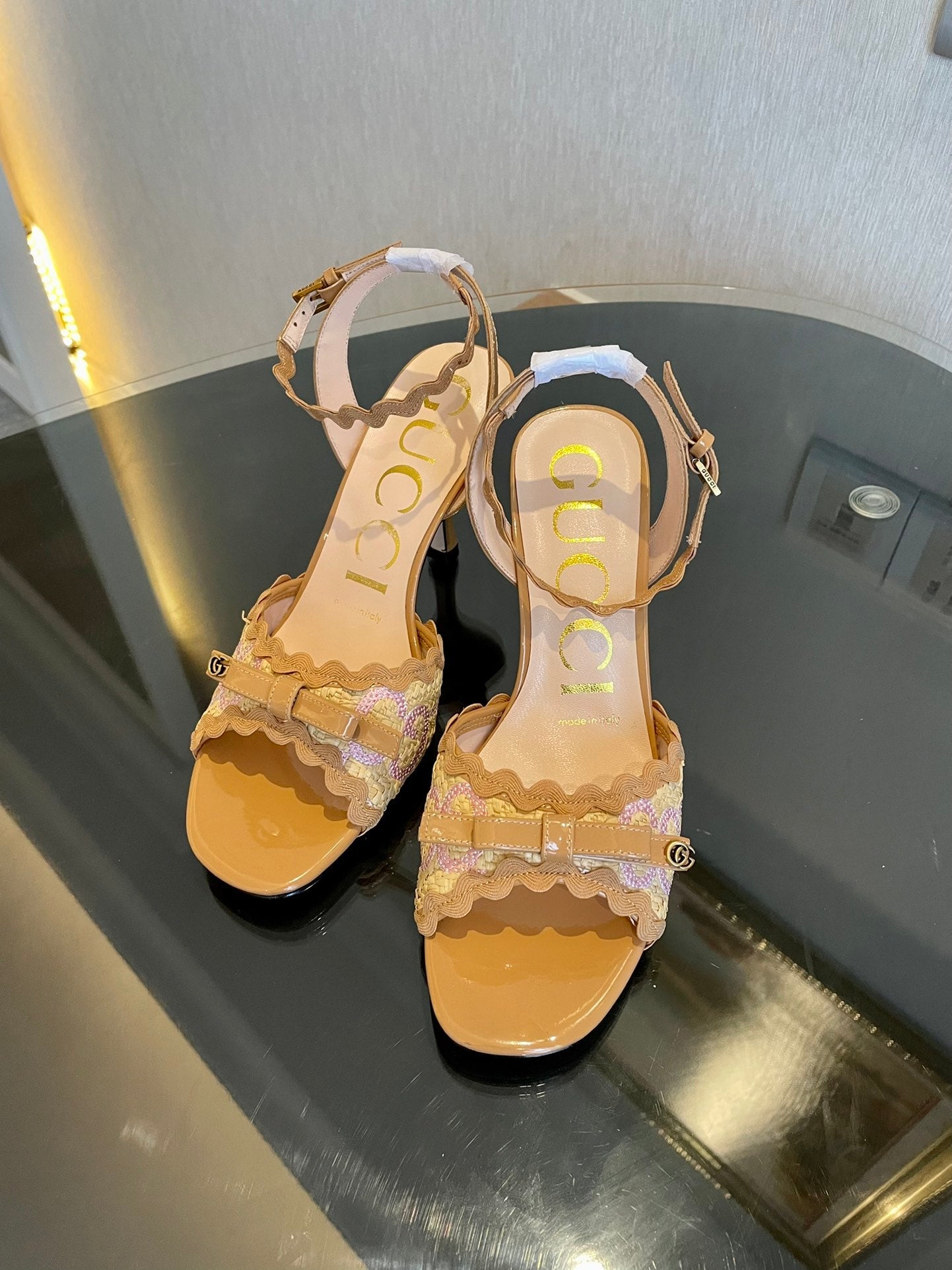 GG Kertu Heel Sandals 8cm Beige Raffia Leather 695682