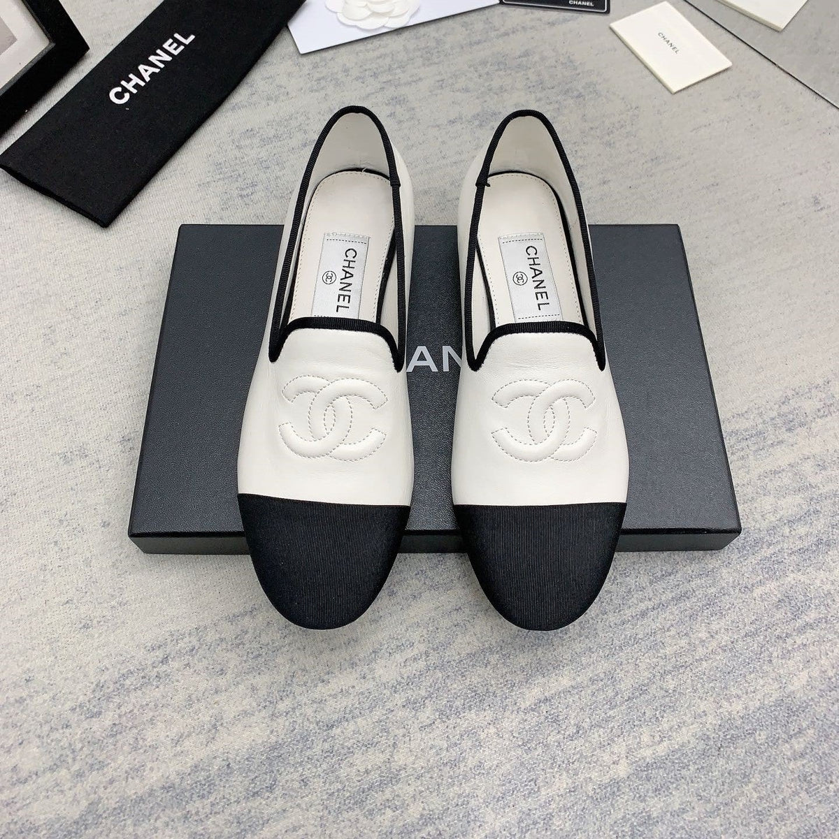 CC 26s Loafers White Black Lambskin Ribbed Rubber 159949