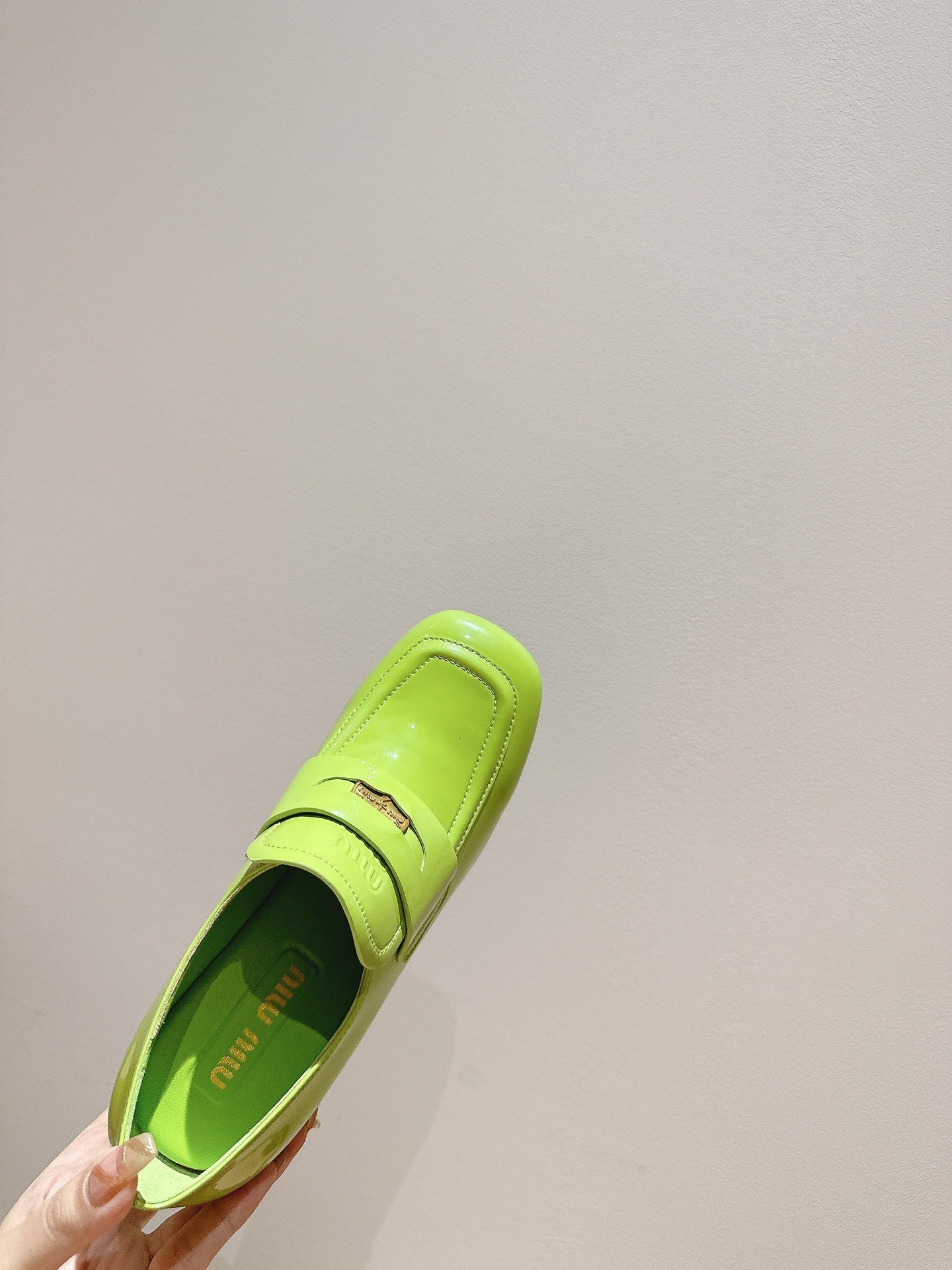 Miu 26s Heel Loafers 75mm In Green Glossy Calfskin Gold Hardware