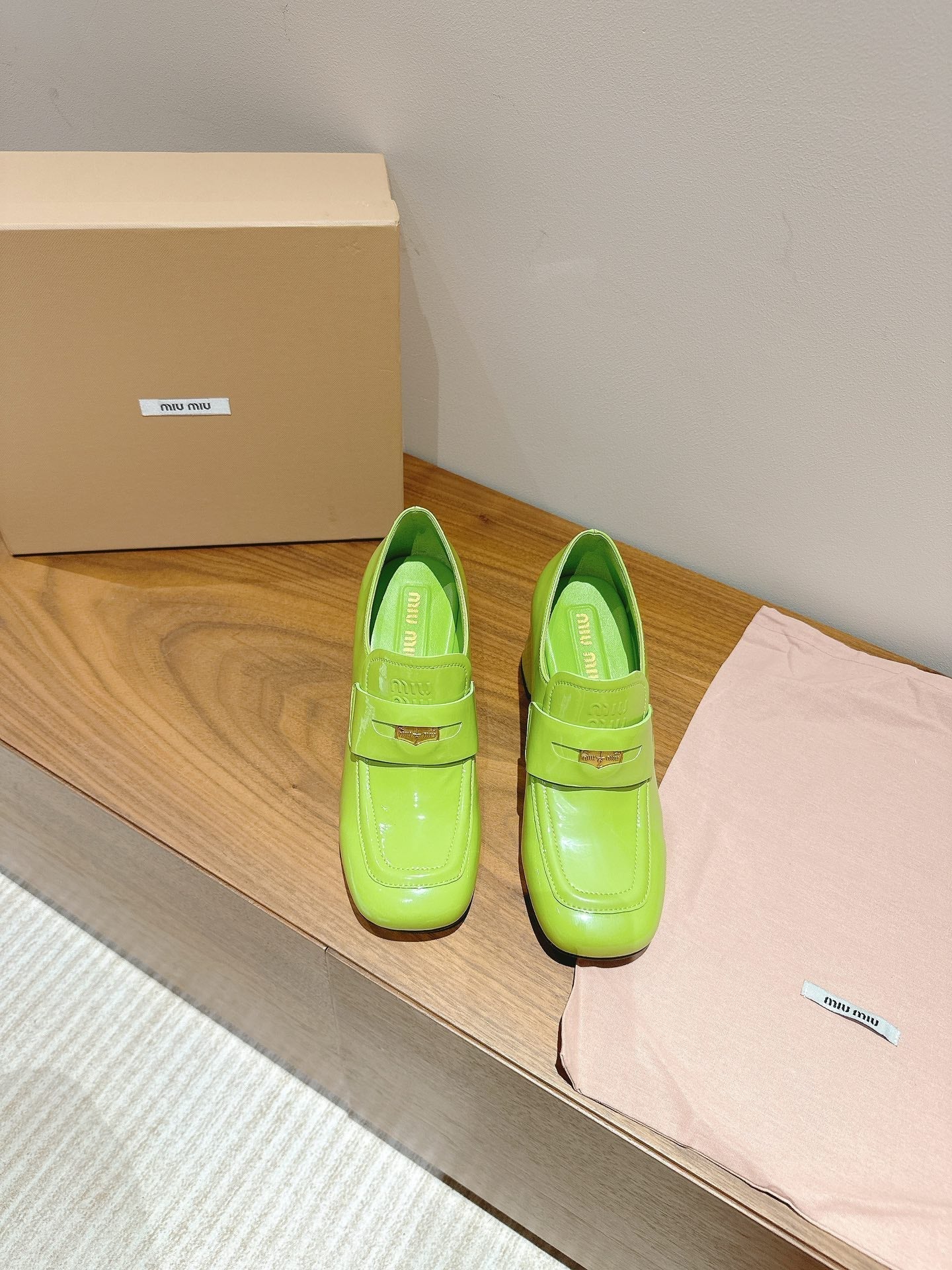 Miu 26s Heel Loafers 75mm In Green Glossy Calfskin Gold Hardware