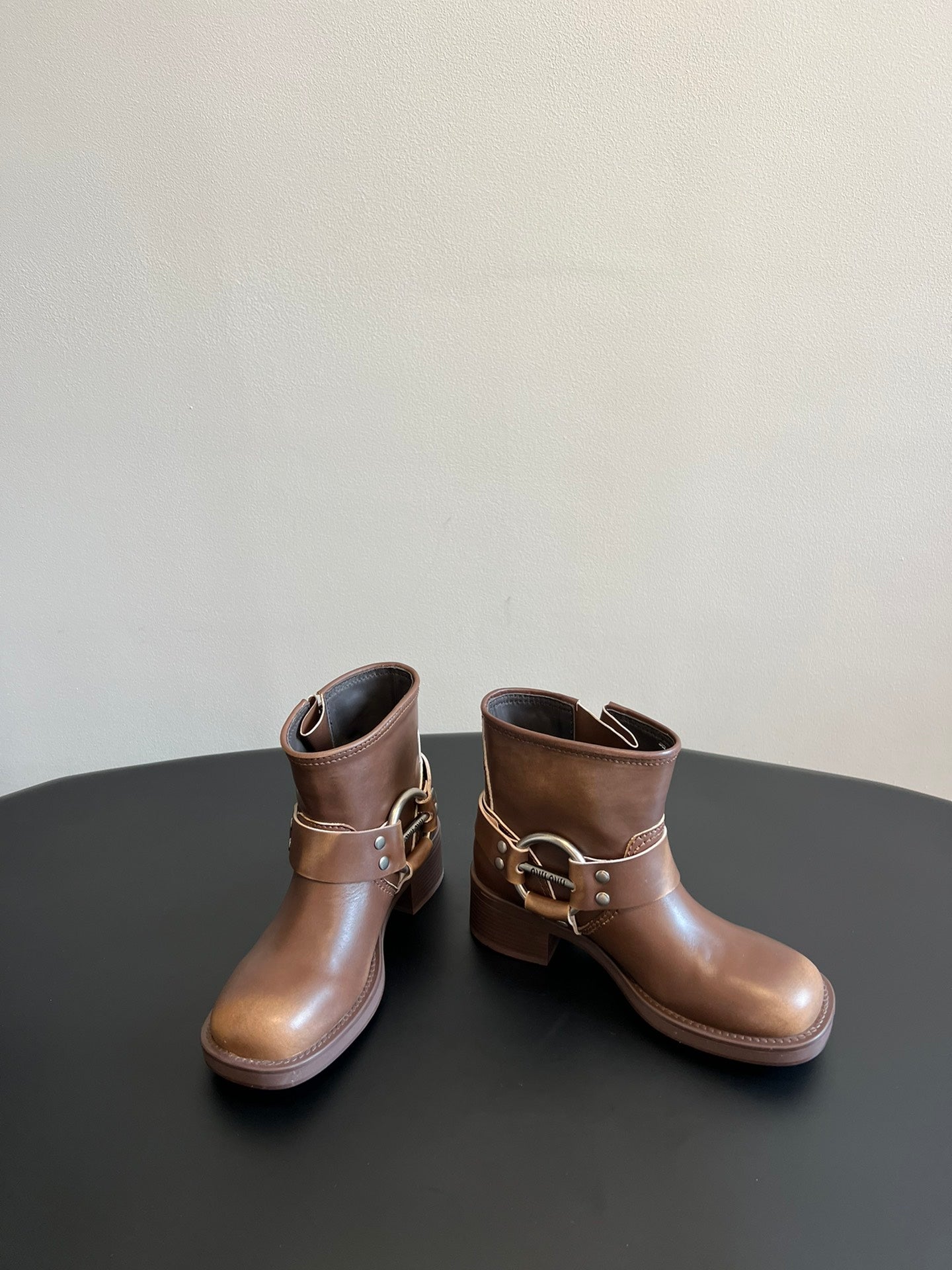 Miu 26s Ankle Boots In Brown Calfskin Silver Hardware