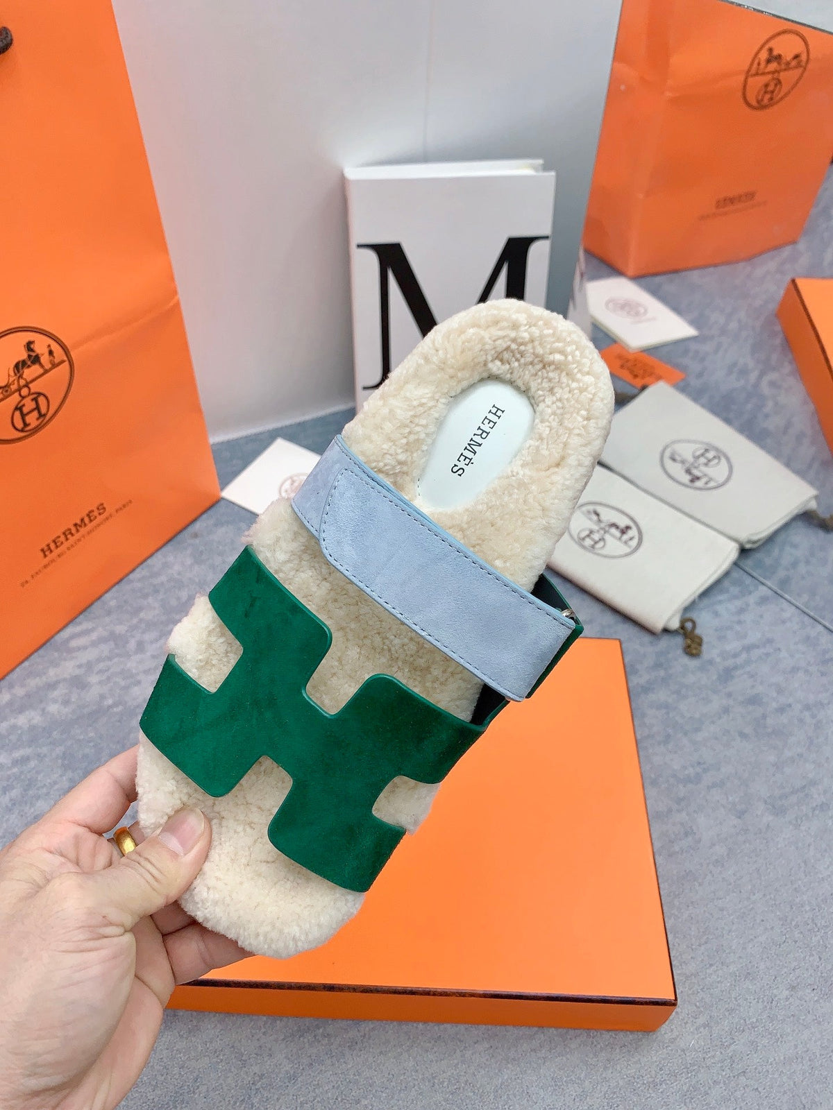 HM 26s Chypre Sandals Vert Émeraude Suede Shearling 160922