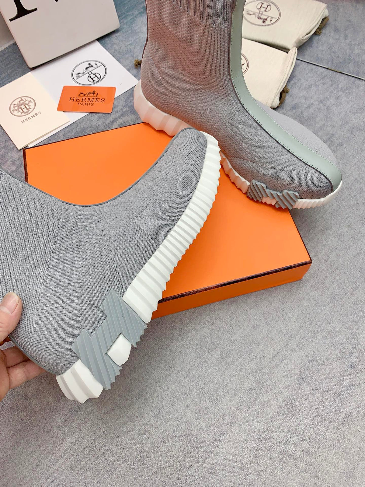 HM 26s Fun Sneakers Grey Knit 160932