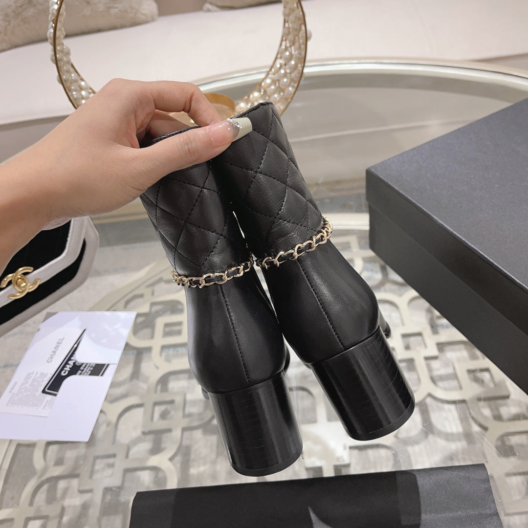 CC 26s Quilted Ankle Boots Black Leather 166069