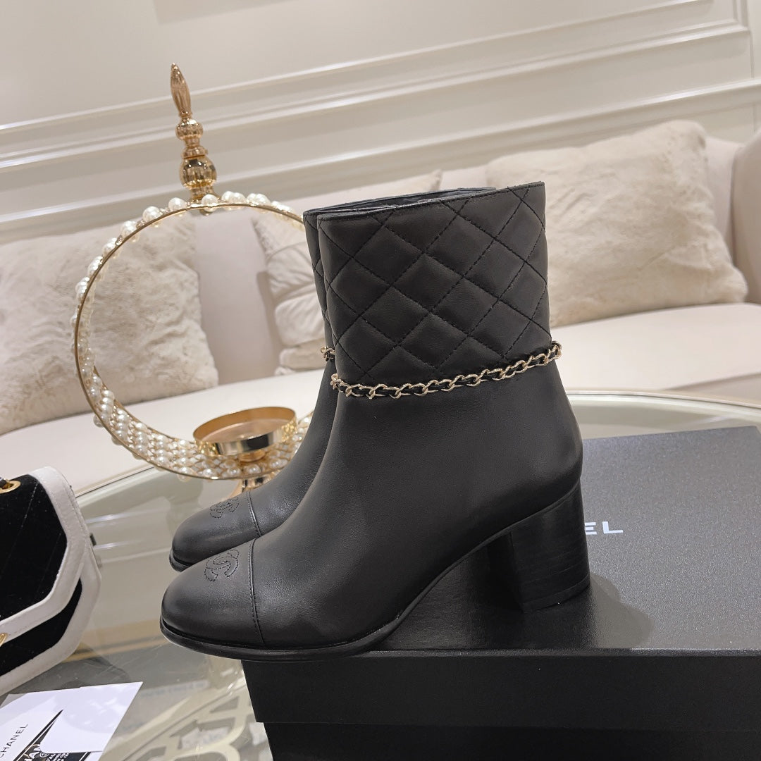 CC 26s Quilted Ankle Boots Black Leather 166069