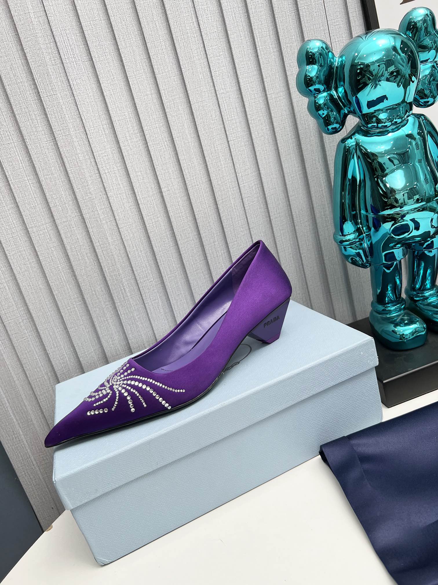 Prada 26SS Pumps 4cm Purple Satin 680961