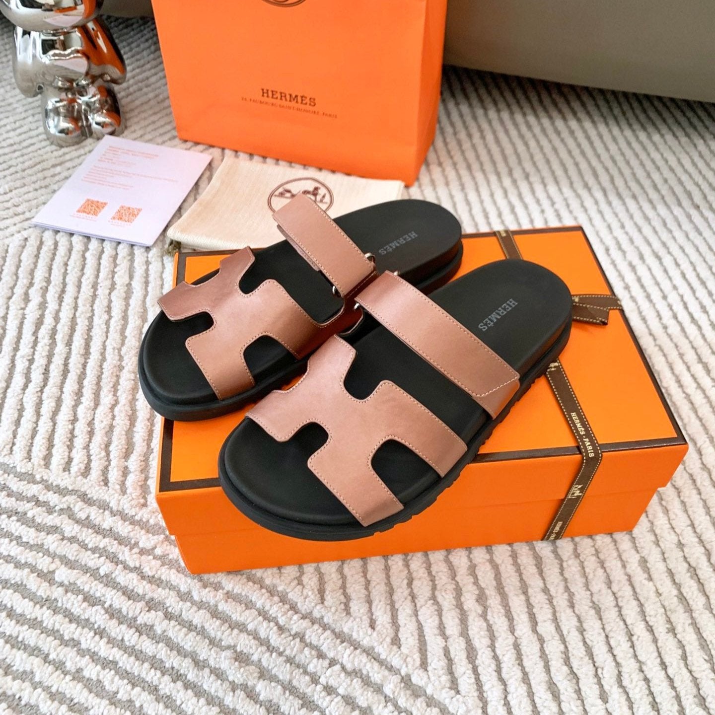 HM Chypre Sandal Shimmery Orange Pink Lambskin 963506