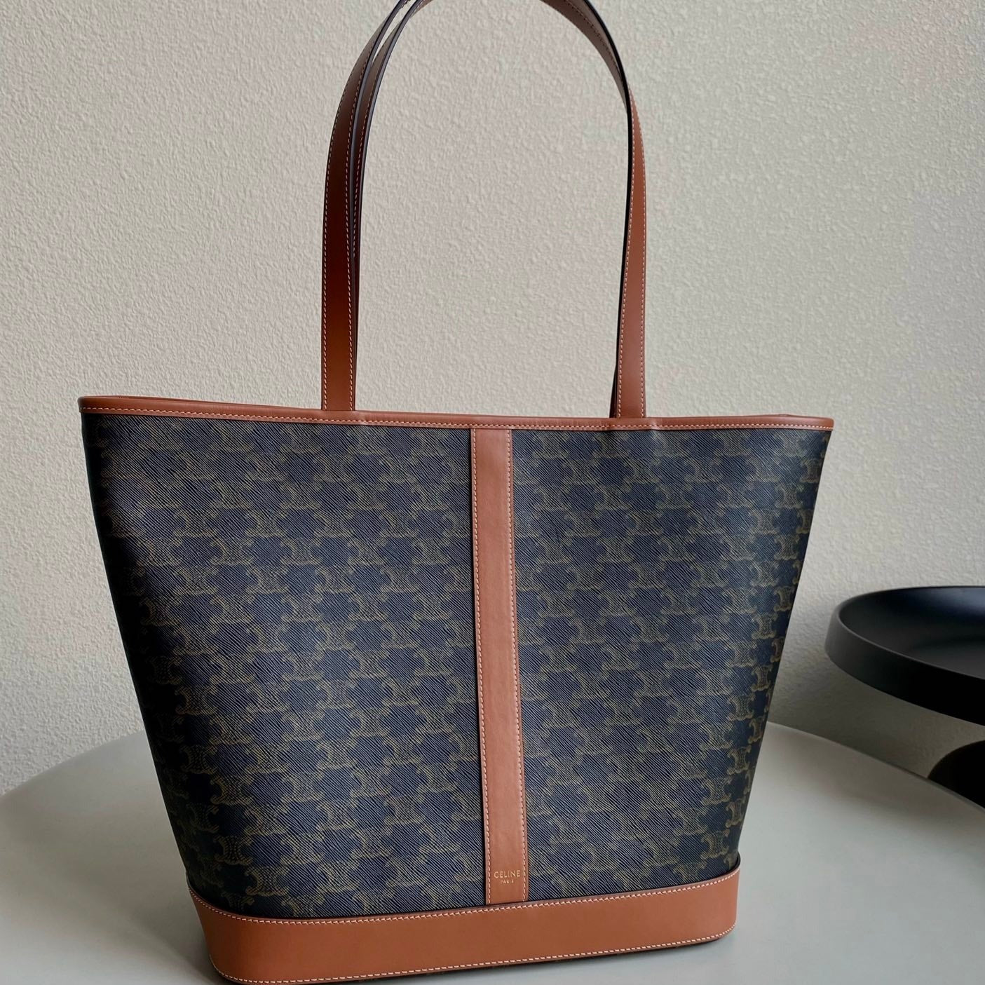 TRIOMPHE 26 TAN CALFSKIN