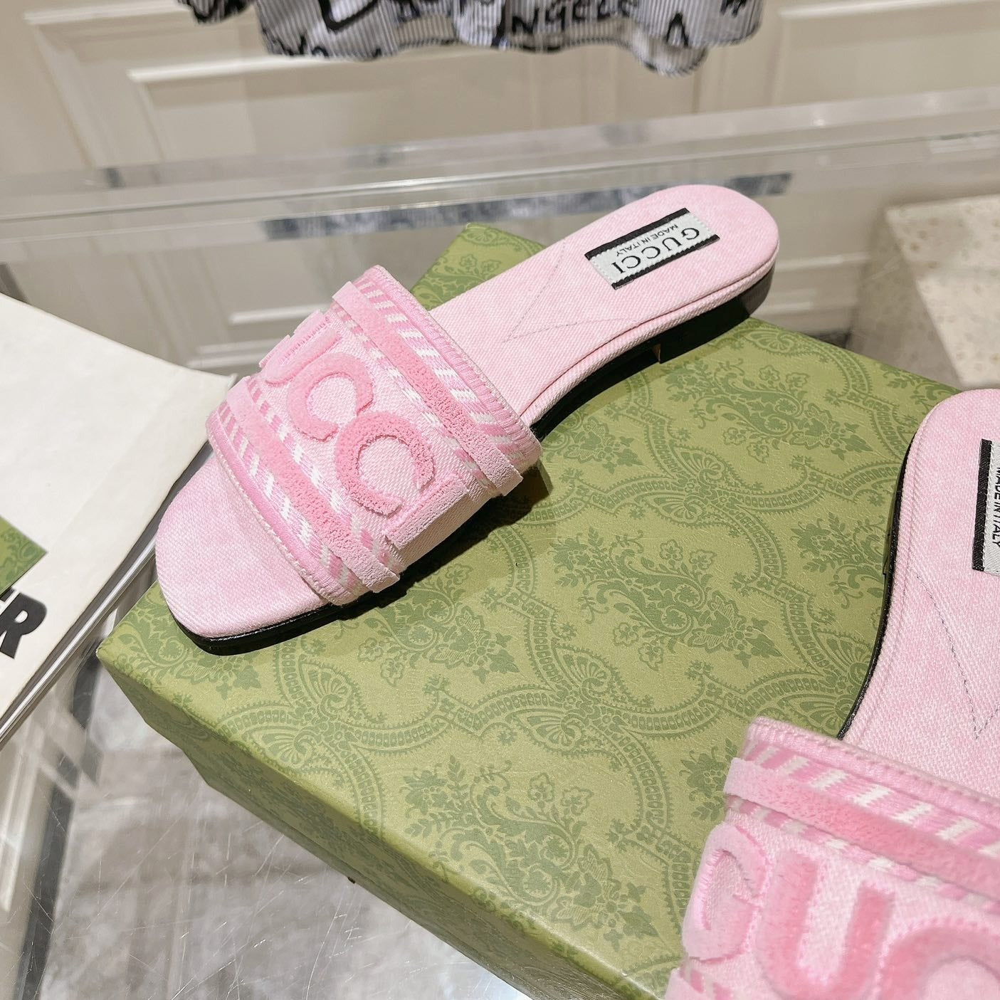 GG Interlocking double G hollow slippers PInk Rose