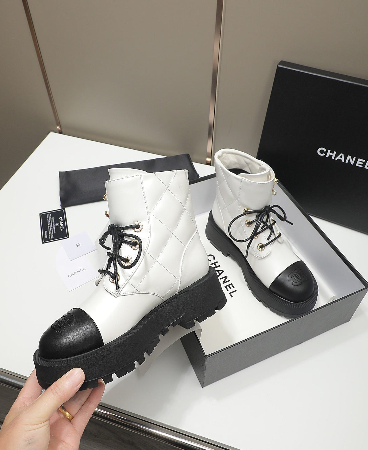 CC 26s Combat Boots White Black Quilted Leather 194066