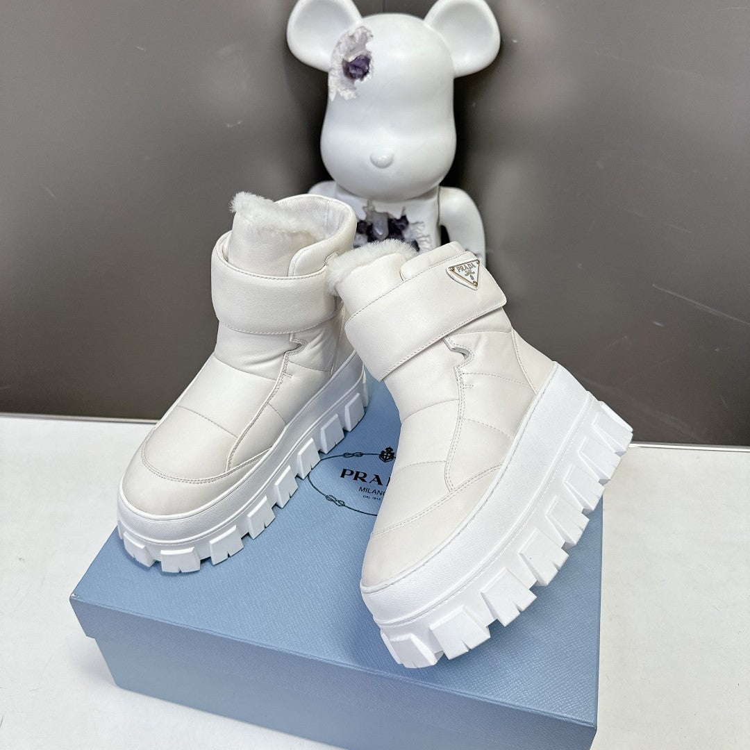 Prada 26s Platform Snow Boots With Strap Cowhide 951769